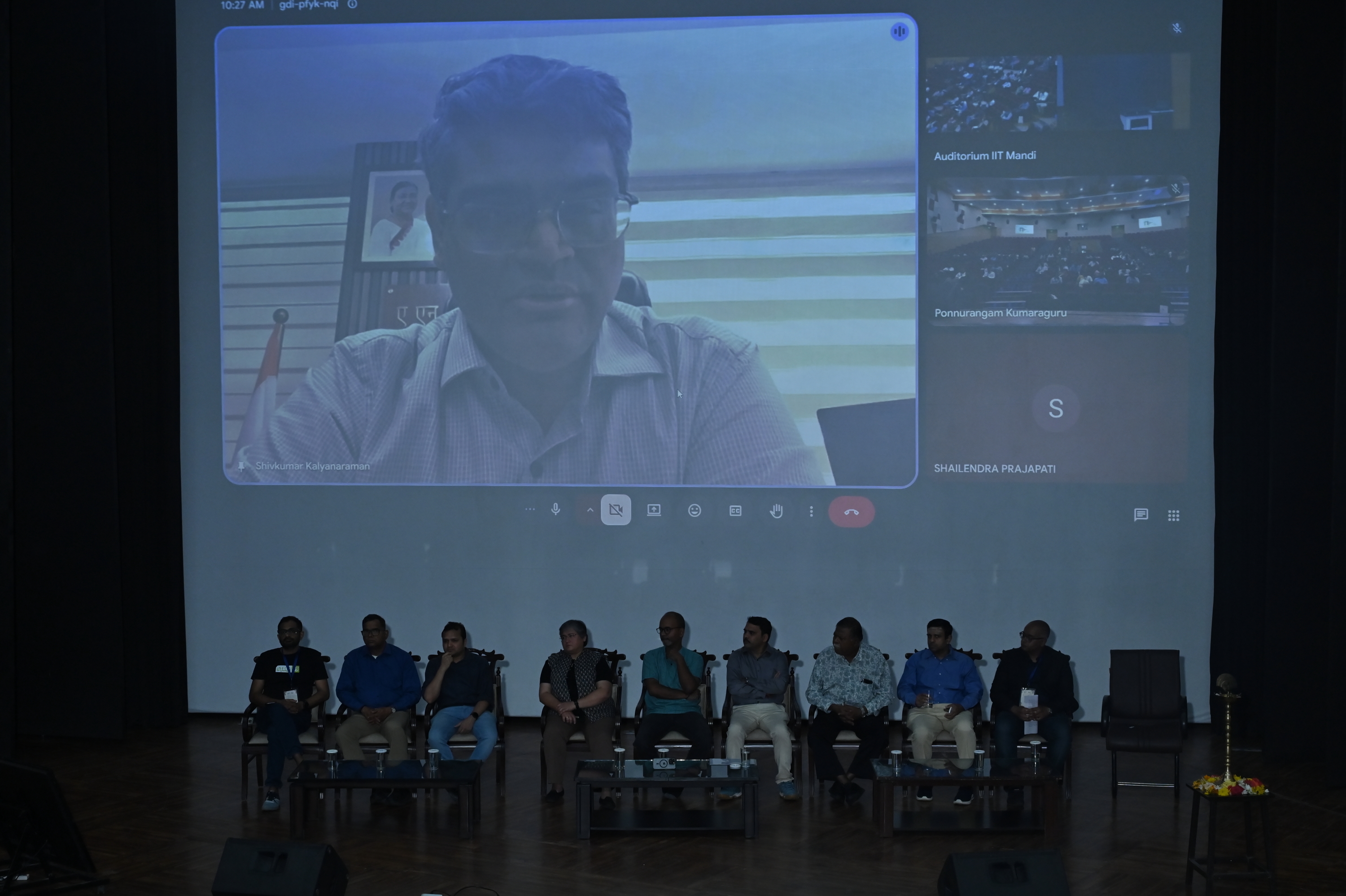 Conclave photograph 12